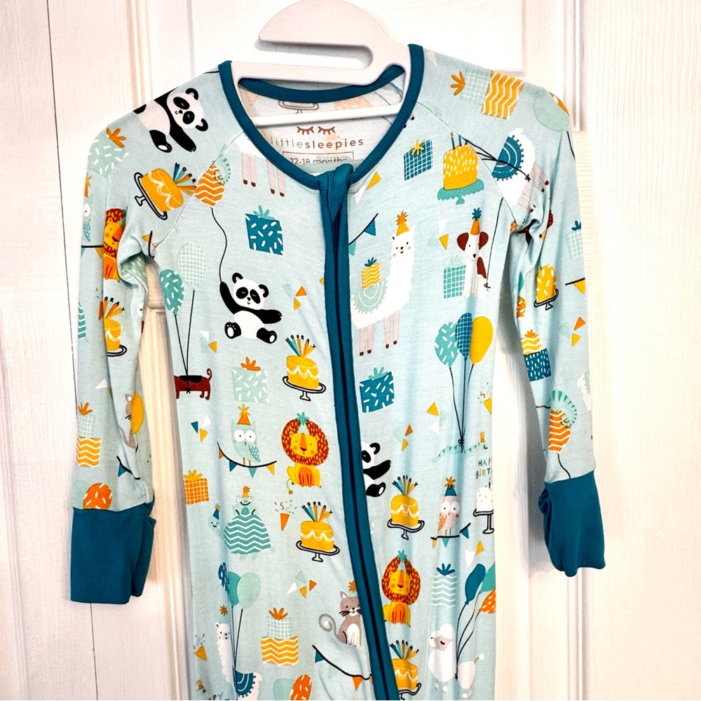 Little Sleepies Zippy, EUC, Size 12-18 months, Party Animals